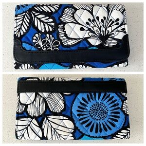 Vera Bradley Blue Bayou Wallet